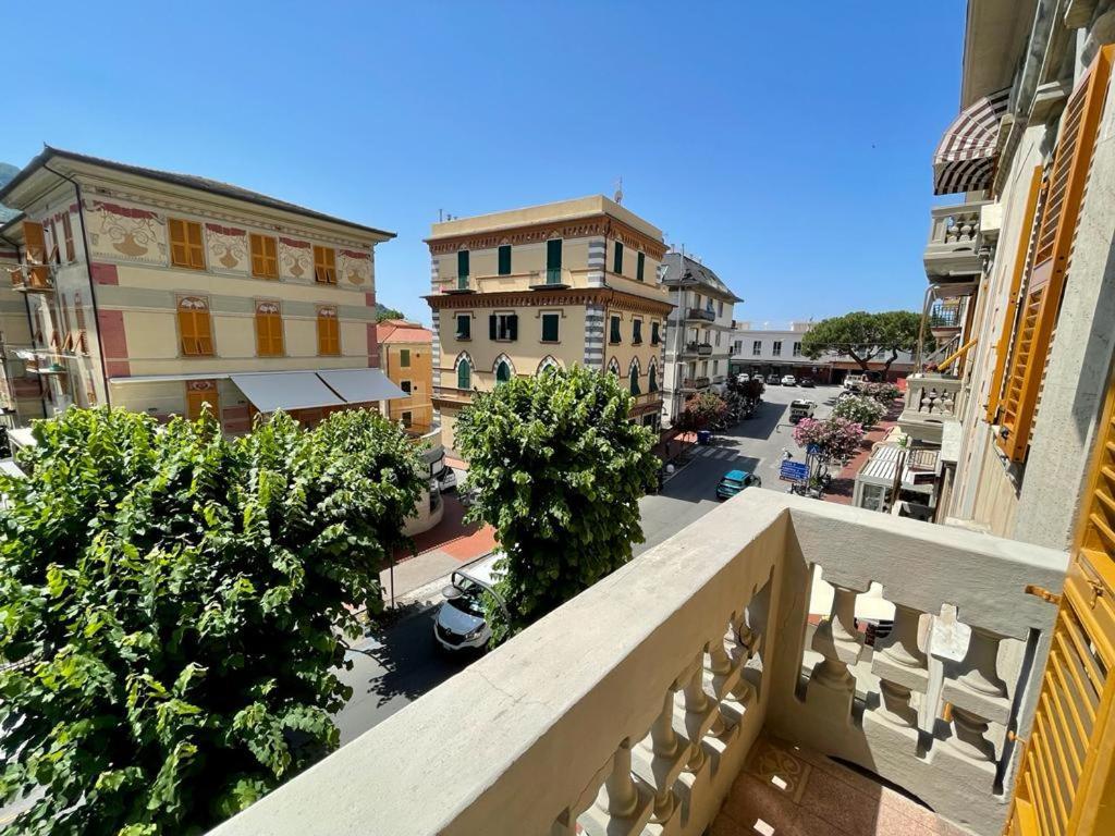 Big Wave Apartment - Levanto, 5 Terre Ngoại thất bức ảnh